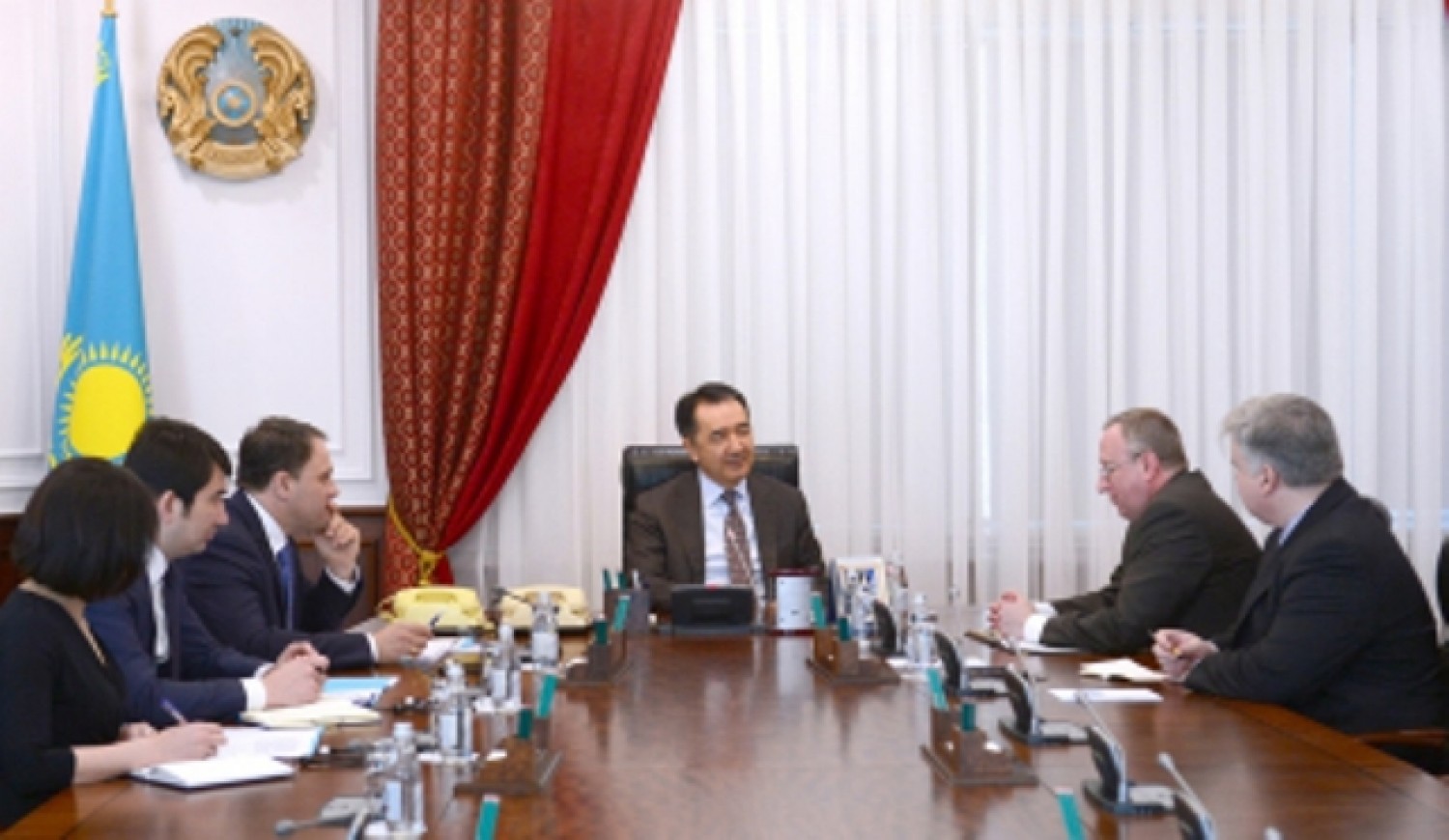Бакытжан Сагинтаев встретился с Чрезвычайным и Полномочным Послом США в Казахстане Дж. Кроллом