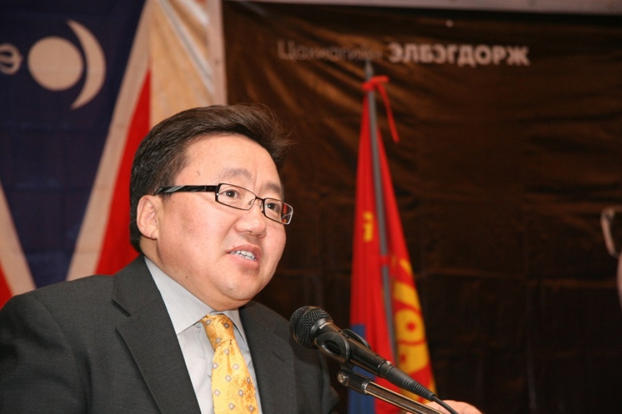 Президент Монголии примет участие в саммите ШОС в Астане
