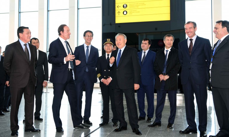 Глава государства посетил новый терминал аэропорта Астаны
