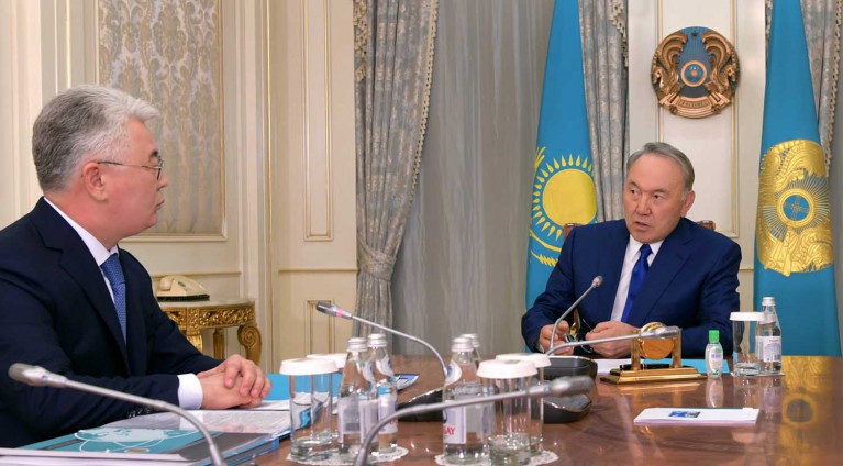 Нурсултан Назарбаев: Министерство оборонной и аэрокосмической промышленности в числе первых госорганов, использующих передовые инновационные разработки