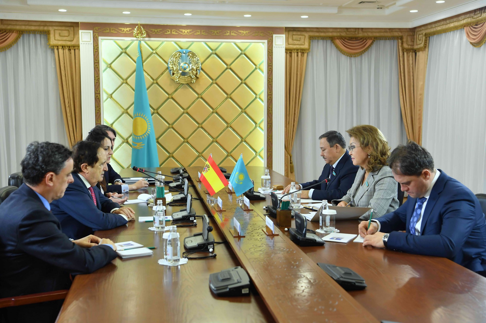 Дарига Назарбаева встретилась с сенатором Испании 