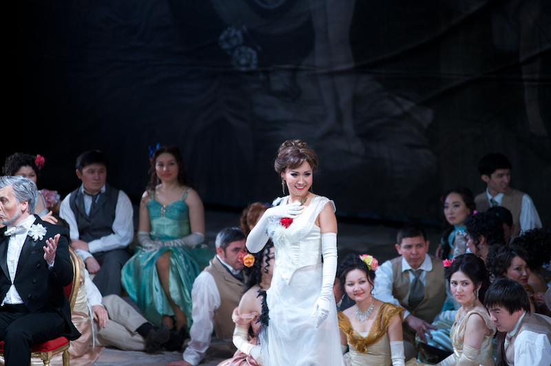 «Травиата» Верди прозвучит сегодня в «Астана Опера»