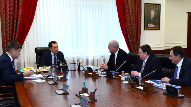 Сагинтаев провел встречу с президентом компании Varian Medical Systems