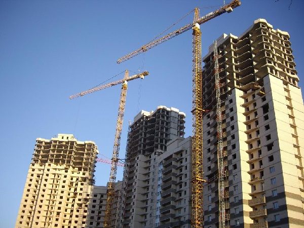 Свыше 11,2 млн квадратных метров жилья планируется ввести по программе «Нұрлы жер» в 2018 году — Ж. Касымбек