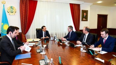Сагинтаев обсудил вопросы сотрудничества с представителями Deutsche Bank 