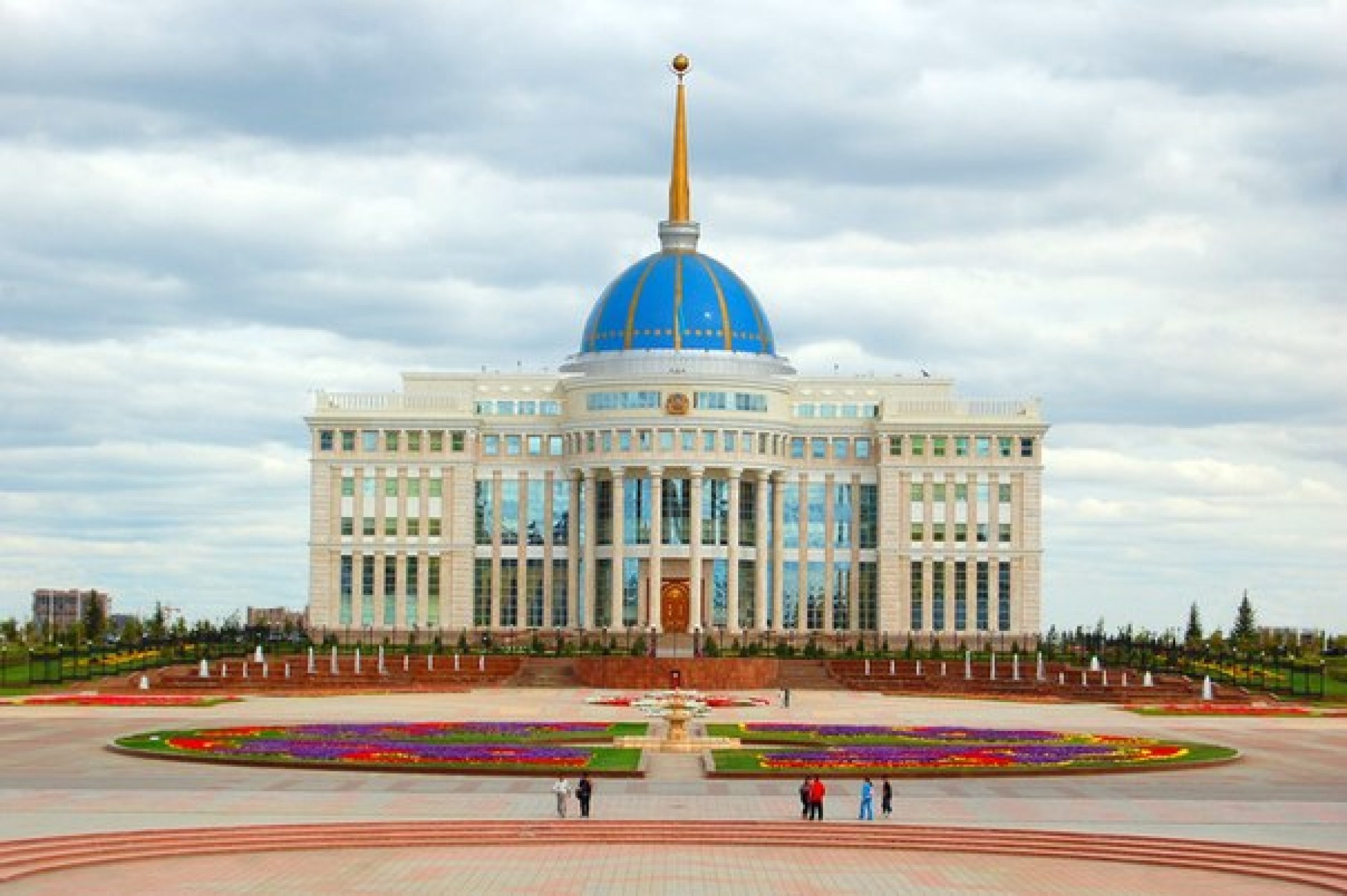 Казахстане и т д. Резиденция президента Казахстана (Алма-Ата). АК Орда Астана.