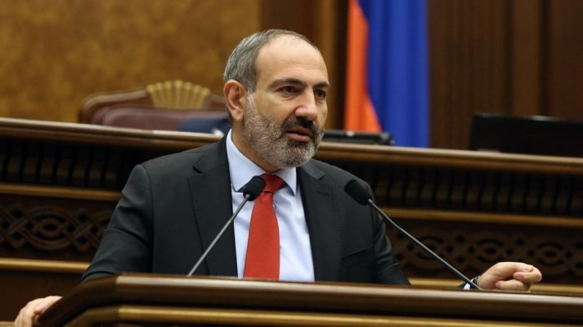Бывший премьер министр армении. Никол Воваевич Пашинян. Премьер министр Армении. Никол Пашинян фото.