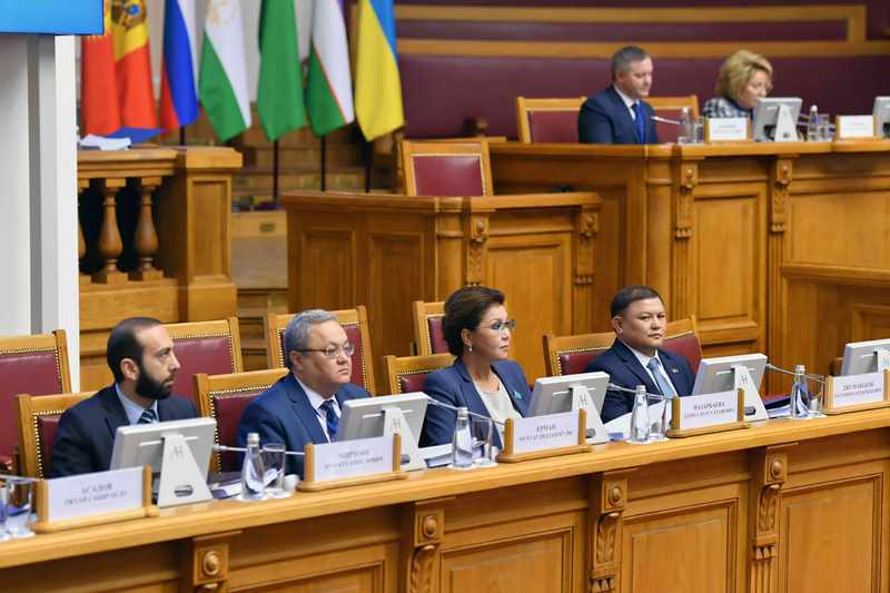 Дарига Назарбаева приняла участие в 49-ом пленарном заседании МПА СНГ