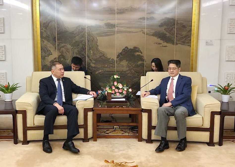 В МИД КНР обсуждены вопросы подготовки к государственному визиту Главы государства в Китай