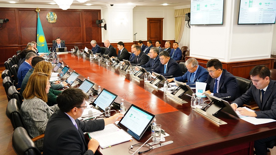 Правительство рассмотрело меры по улучшению позиций Казахстана в международных рейтингах