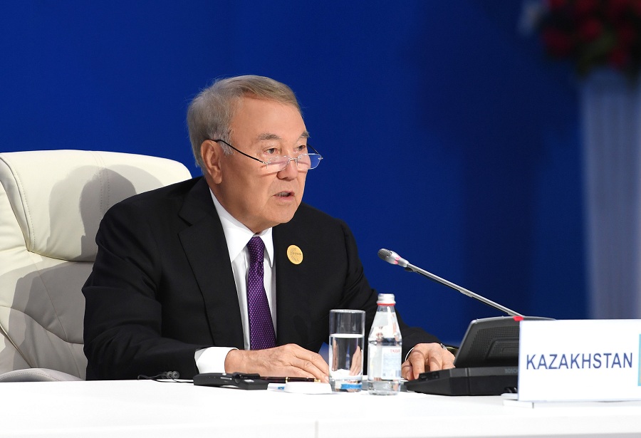 Нурсултан Назарбаев призвал сплотить ряды внутри межпарламентского сообщества