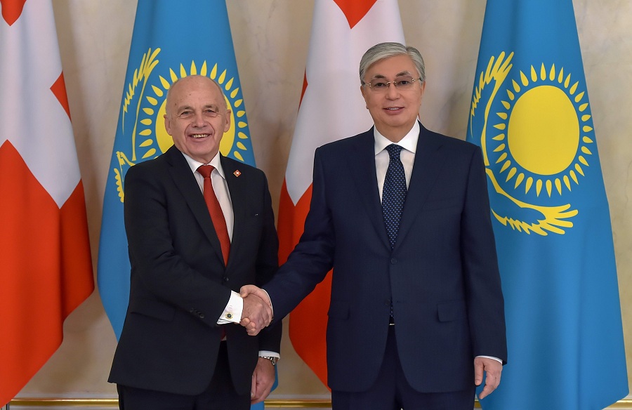 Касым-Жомарт Токаев провел переговоры с Президентом Швейцарии Ули Маурером в узком составе
