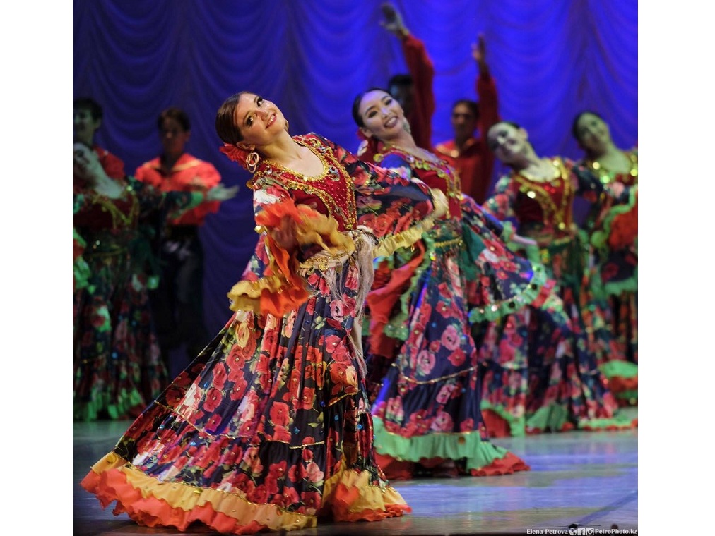 Государственный ансамбль танца «Салтанат» выступит в Омске