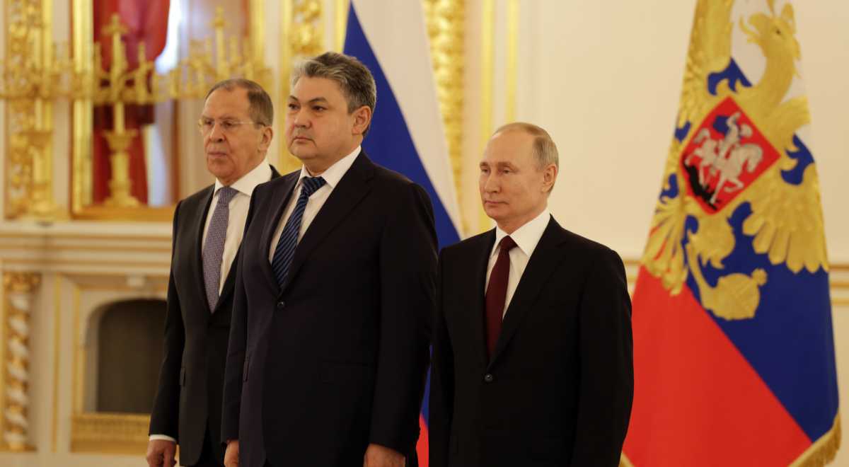 Посол Казахстана вручил верительные грамоты Президенту России