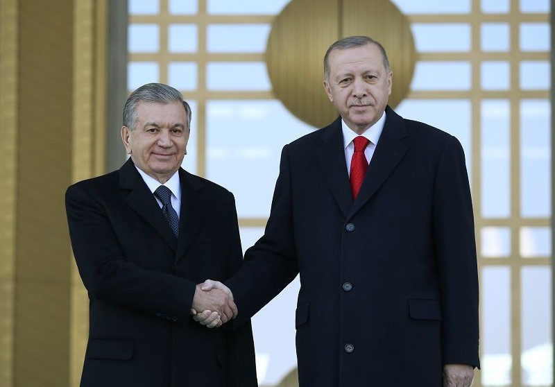 Президент Узбекистана прибыл с официальным визитом в Турцию