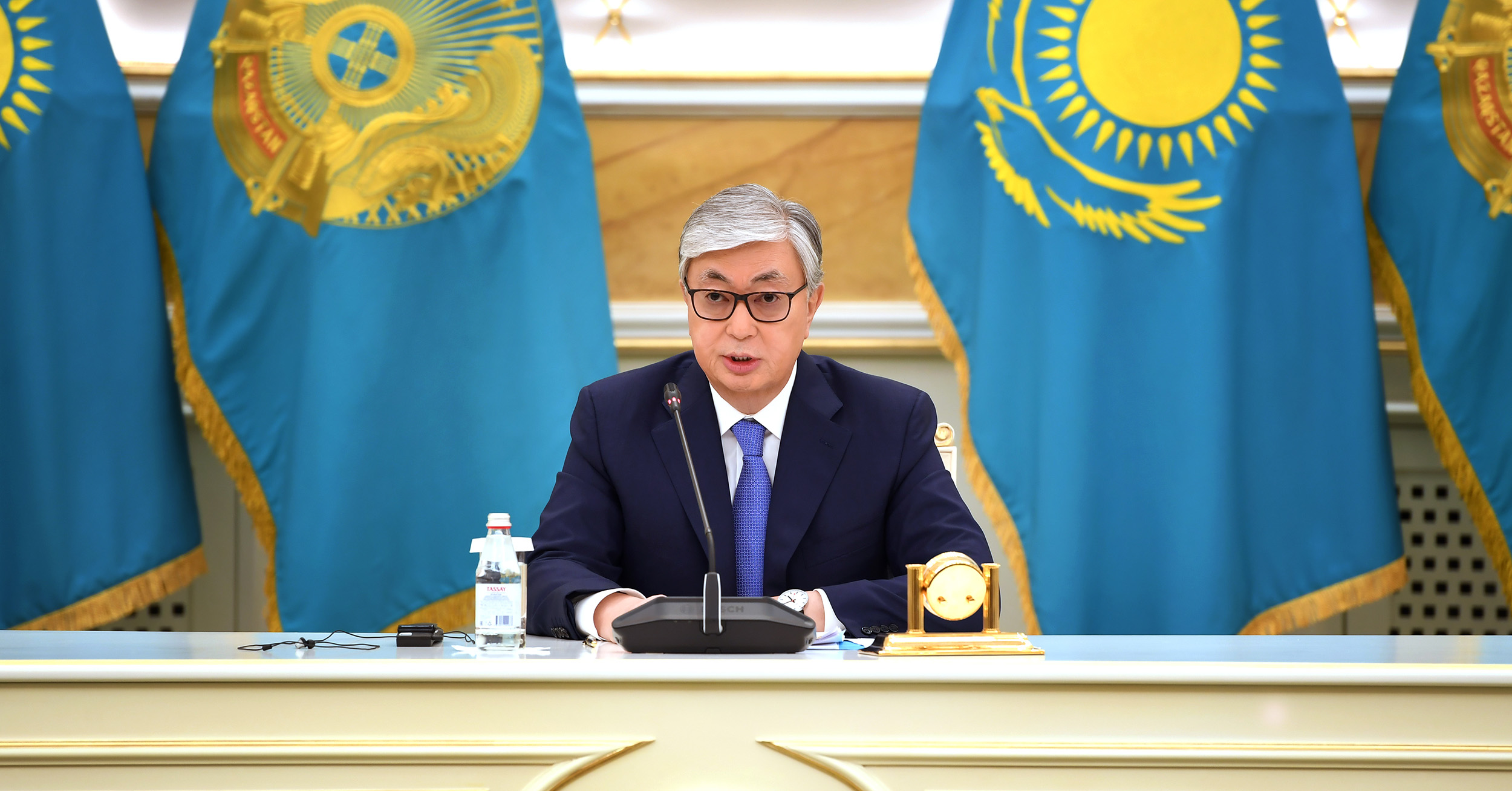 Президент отменил публичные мероприятия в Казахстане из-за мировой пандемии коронавируса