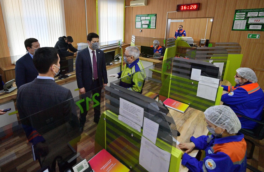 На станции скорой помощи Павлодара установили дезинфицирующий коридор