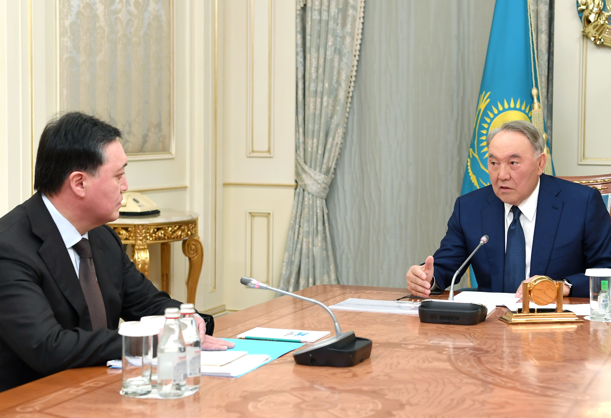 Нурсултан Назарбаев встретился с Премьер-Министром Аскаром Маминым