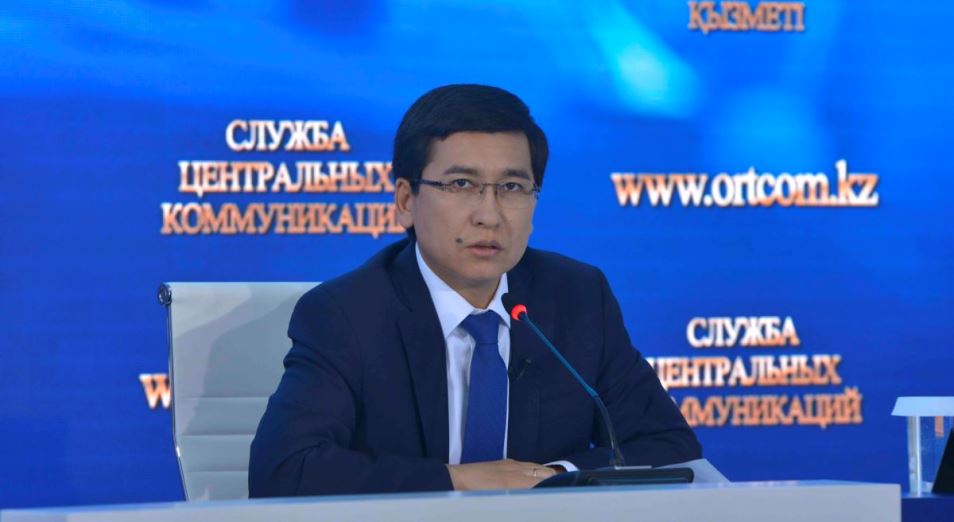 К школьным телеурокам в Казахстане подключат сурдо-перевод
