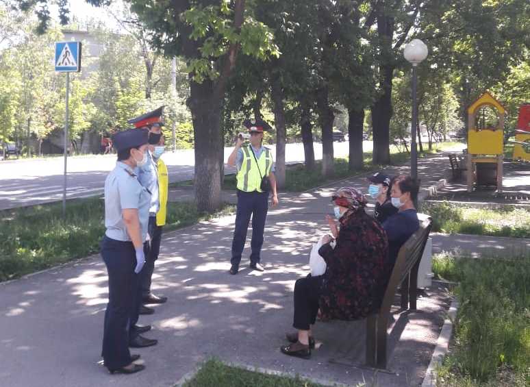 В Алматы усилили разъяснительную работу среди граждан
