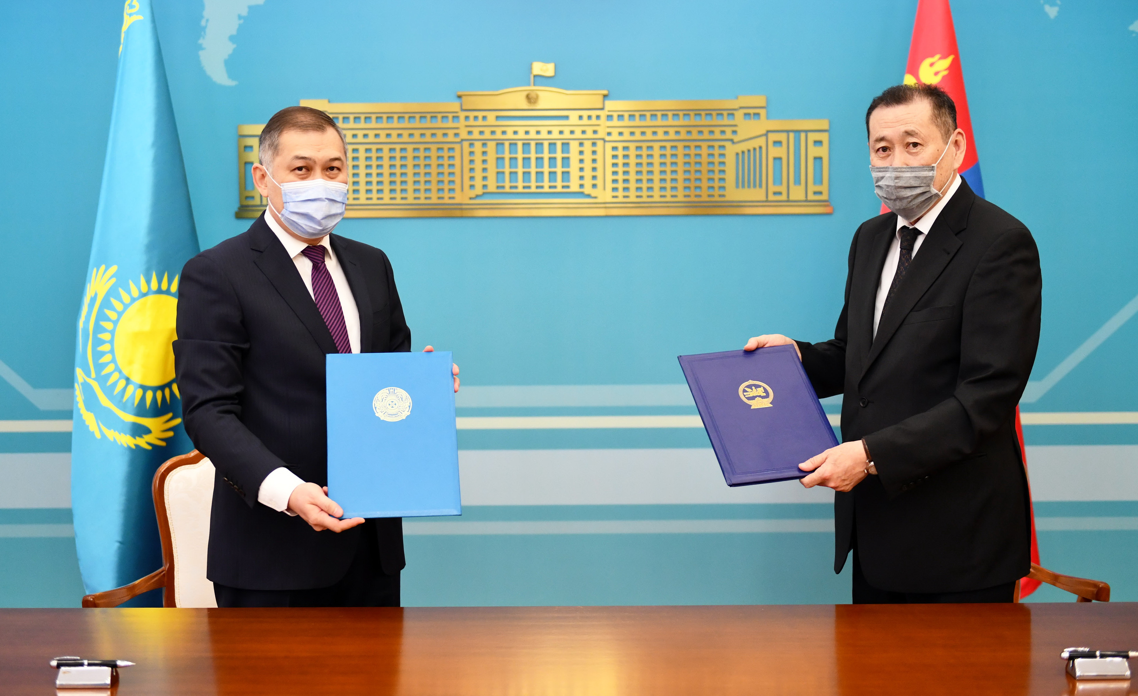 Казахстан и Монголия обменялись грамотами о ратификации Договора о передаче осужденных лиц