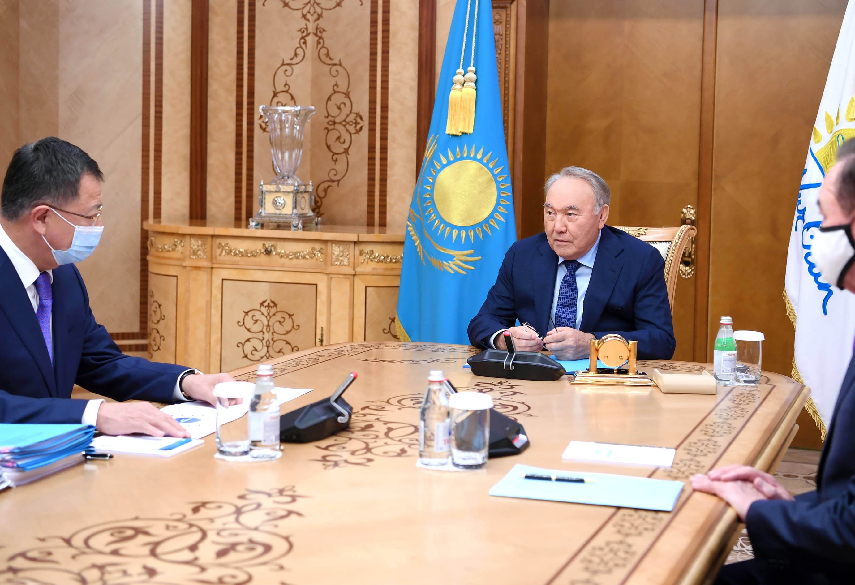 Председатель Ассамблеи народа Казахстана принял Жансеита Туймебаева