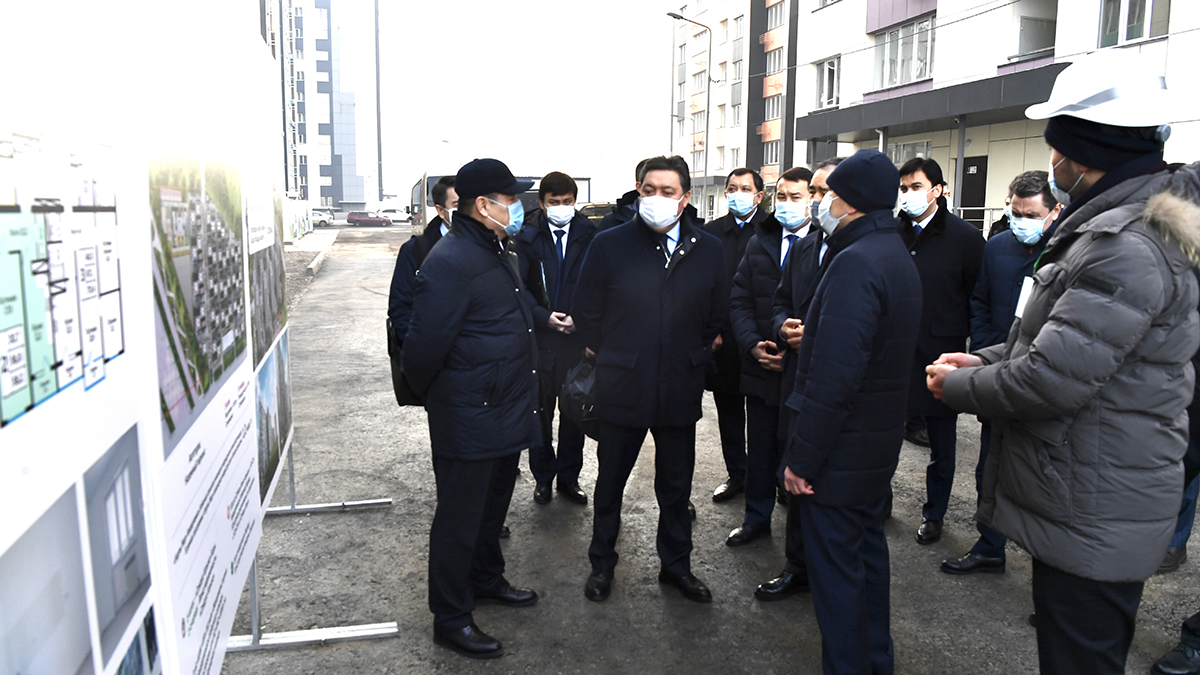 Аскар Мамин поручил своевременно и качественно реализовать проекты развития Алматы