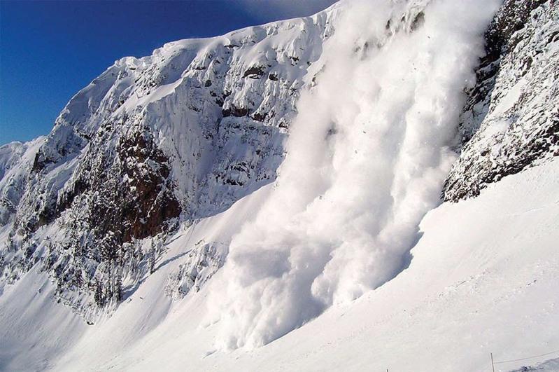 Сход лавин возможен в горах Алматы - ДЧС