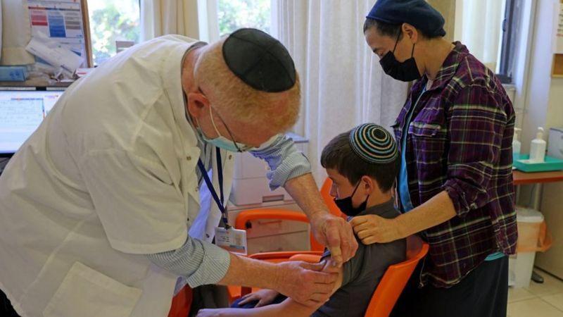 В Израиле началась вакцинация подростков