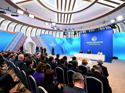 Мемлекет басшысы «Абай институтын» шетелдерде ашуды ұсынды