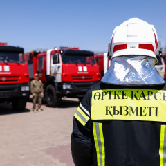Құлсары қаласында жанармай таситын көліктің дөңгелектері өртенді