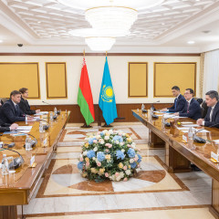 Сауда-экономикалық байланыс дамиды