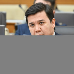 38 мың шот бұғатта тұр: Депутат әлеуметтік шот ашуды ұсынды