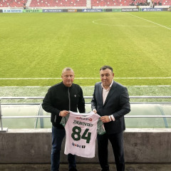 «Атырау» футбол клубы бас бапкермен келісімшартты ұзартты